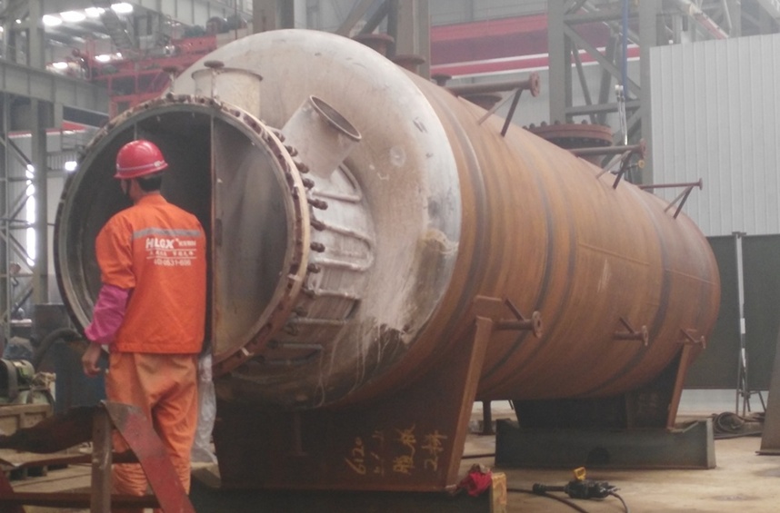 烏蘭集團240萬(wàn)噸尿素項目設備耐火襯里施工